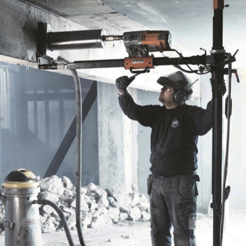 瑞典電動(dòng)巖芯取樣鉆機(jī)